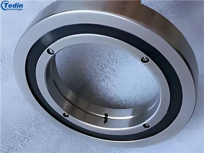 RE15030 Krydset rulleleje